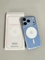 Apple Clear Case with MagSafe (Anti Yellow) - Image 6